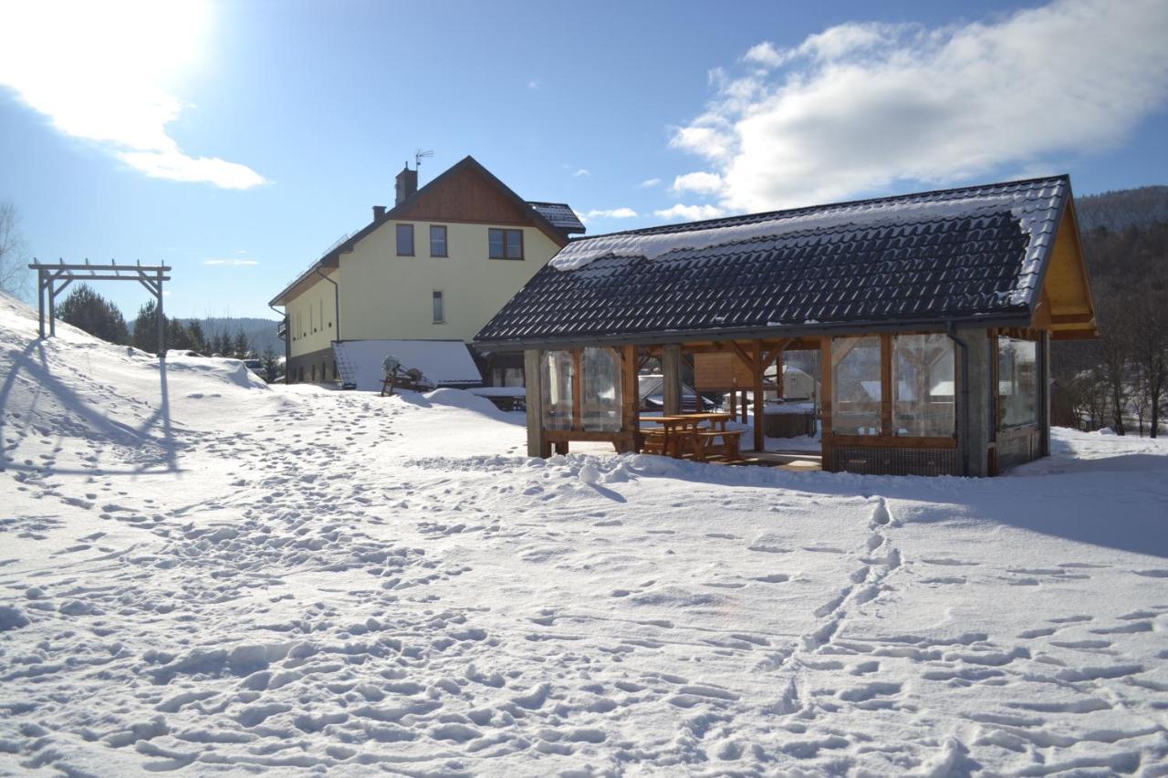 Hotel Dobranocka Malastow Exterior foto